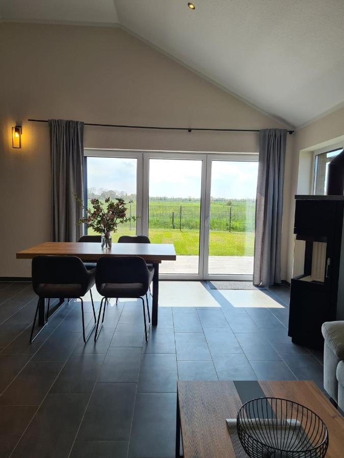 Watt'N Blick - Hundefreundliches Ferienhaus Mit Ausblick Ueber Die Wiesen Bis Zum Deich Schweiburg Екстер'єр фото